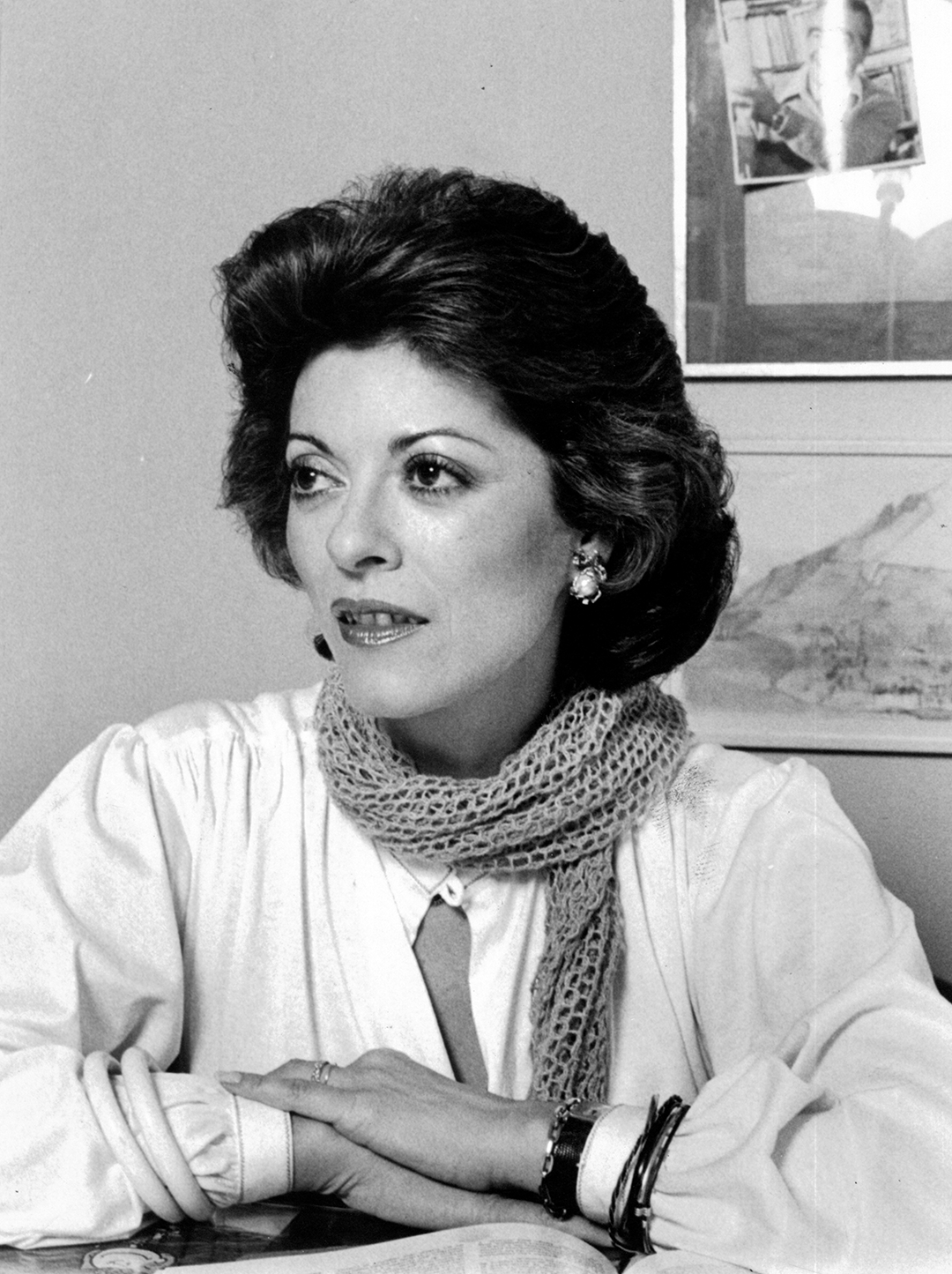 Gloria Zea Soto (una de las primeras estudiantes de la Sección Femenina en Los Andes creada por Mario Laserna. Como directora de la Fundación Universidad de los Andes obtuvo valiosos recursos y fortaleció proyectos estratégicos. Algunos de ellos fueron la obtención del computador 1130 IBM en 1968 y para 1969 la creación de los laboratorios de lenguas). Foto: Archivo particular.